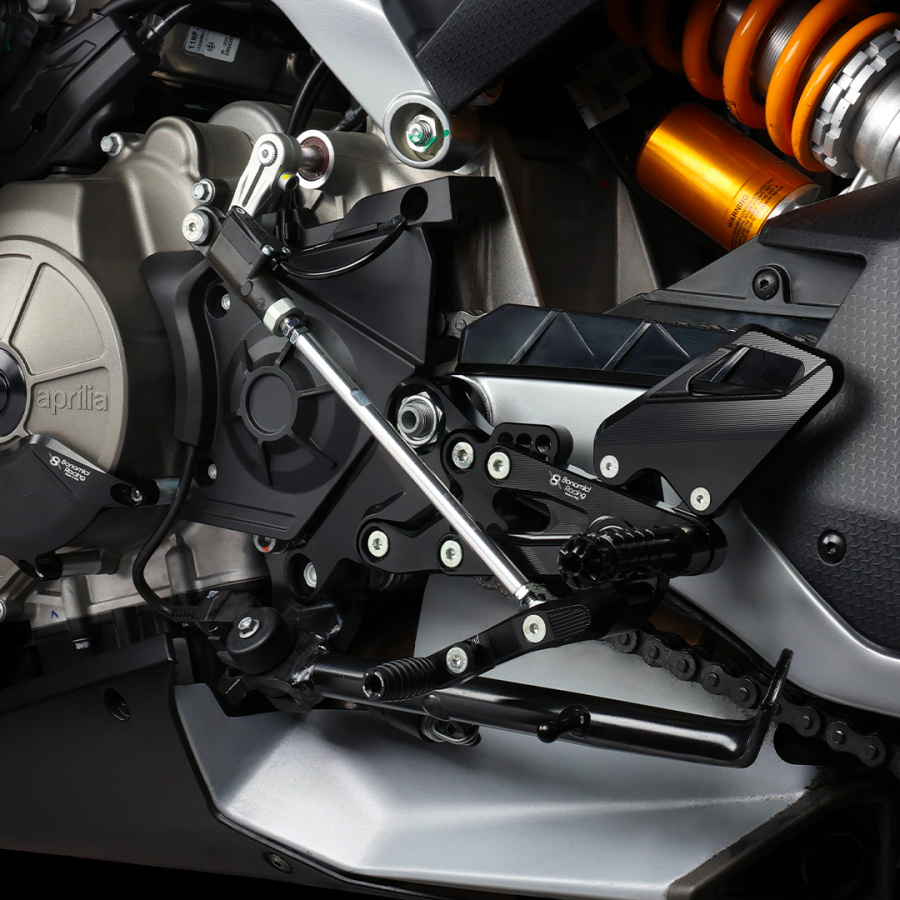 A006-Rearsets-Aprilia-RS660