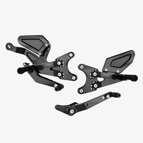 Pedane Regolabili - Yamaha YZF R1 con staffa per scarico Akrapovich OEM